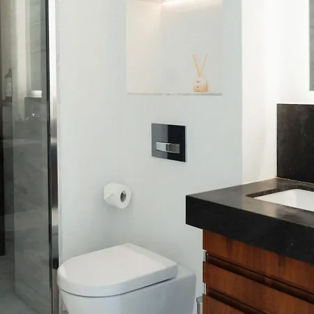 Oceanfront 3br In The One Tower, * Limassol