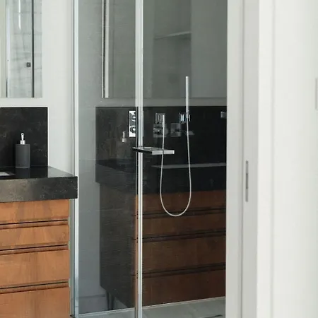 Oceanfront 3br In The One Tower,