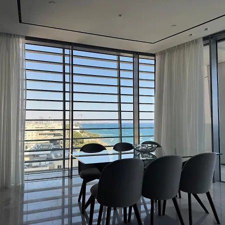 Oceanfront 3br In The One Tower, Apartment *